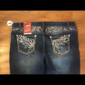 Arizona skinny jeans size 18 plus